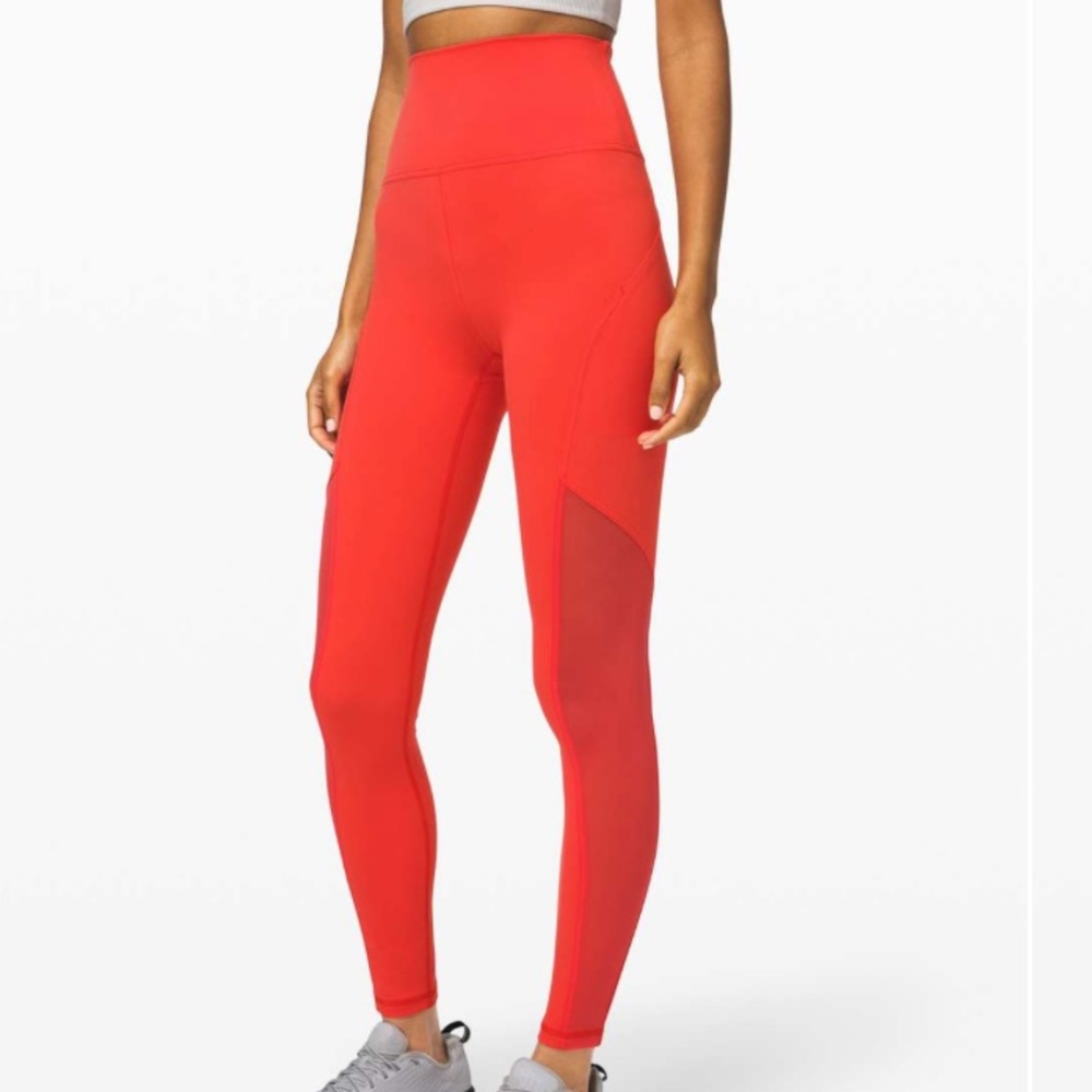 Lululemon Mastered Motion High-Rise